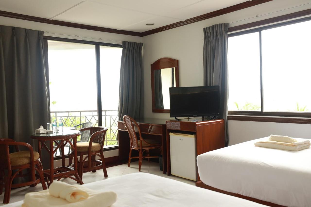 Bohol Plaza Mountain Resort And Restaurant Dauis Extérieur photo