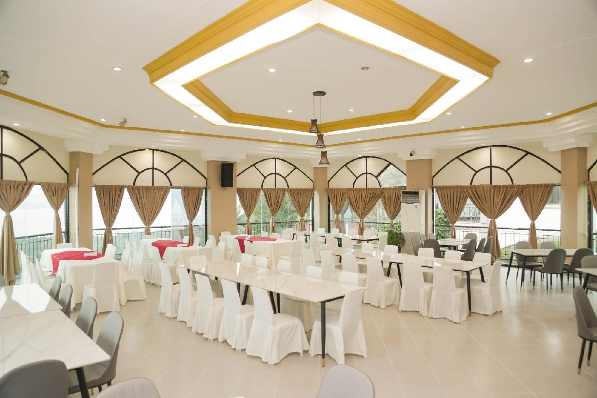 Bohol Plaza Mountain Resort And Restaurant Dauis Extérieur photo